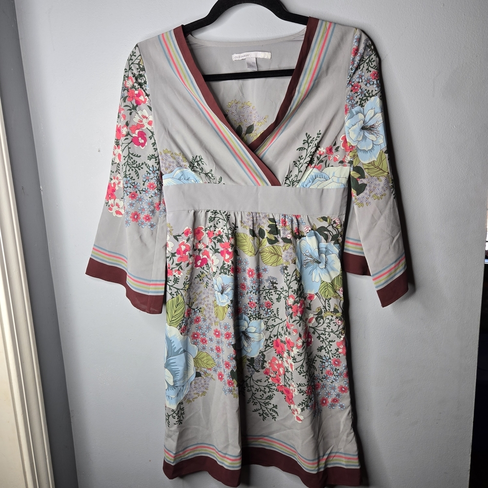 Old Navy Floral Empire Waist Dress XS Gray Boho V-Neck Kimono